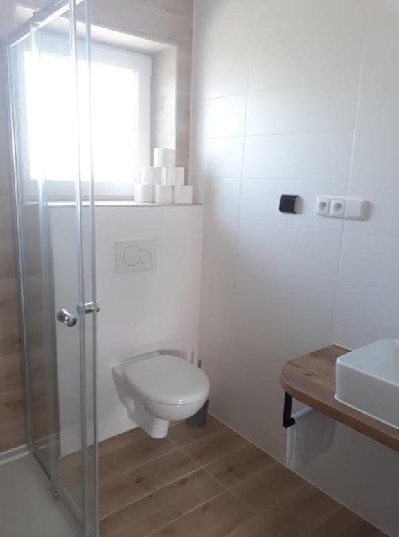 Apartmanovy Dum Na Kolonade 레드니체 외부 사진